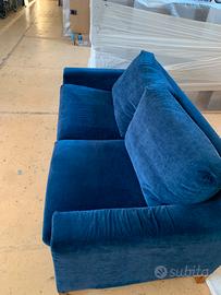 Divano sfoderabile con struttura in legno