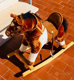 CAVALLINO A DONDOLO