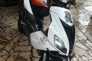 Aprilia SR factory