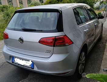 Volkswagen Golf VII