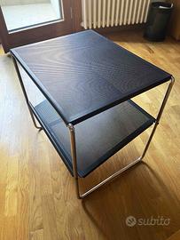 Portariviste in metallo