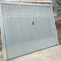 Portone basculante garage