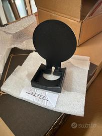 Staffa a muro per la stereo BangOlufsen M5