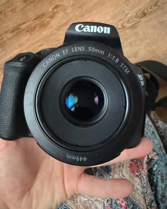 Canon EOS 2000d +ef lens 55mm 1:1,8 + efs 18-55mm
