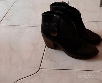 Stivaletti in pelle primaverili/ autunnali