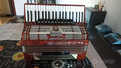 Fisarmonica Weltmeister 120 bassi