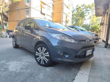 Ford Fiesta 1.2 16V – Tagliandata, Lavori Meccanic