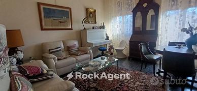 MEDE - TRILOCALE CON BALCONE