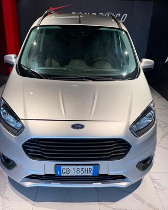 FORD Tourneo Courier 1.5 TDCI 75 CV S&S Plus