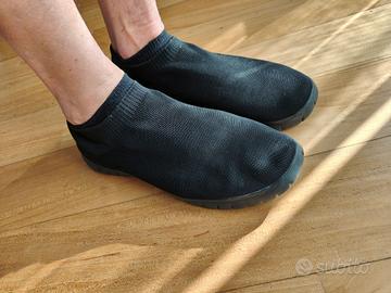 Scarpe sneaker a calzino nere slip-on n. 43