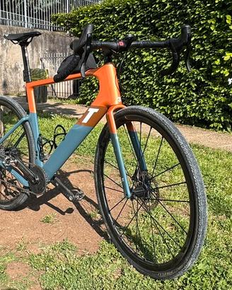 3T racemax exploro
