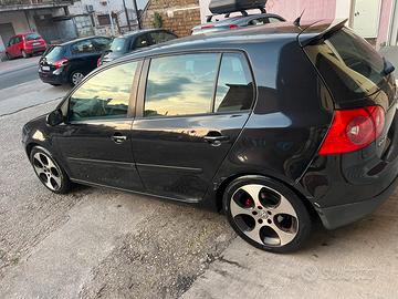 Volkswagen Golf V 1.9 Tdi