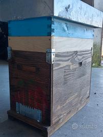 Arnie da 6t. complete, con api e melario.