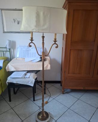 Piantana vintage in ottone con base in marmo