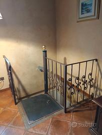 scala a chiocciola in ferro, con balconcino on fer