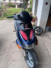 Aprilia sr