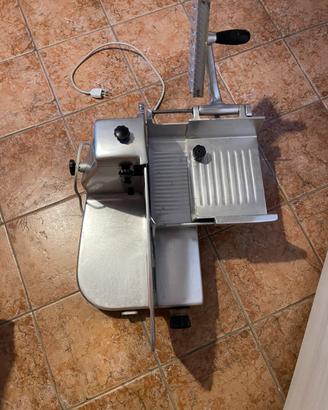 AFFETTATRICE OMAS SUPREMA