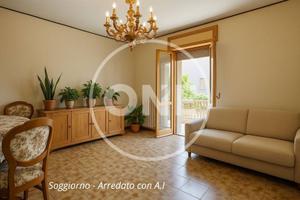 Appartamento di 100 m² con 4 locali e box auto a M