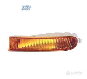 FANALE LATERALE SINISTRO PER TOYOTA RAV-4 94-97