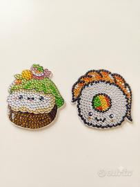 Set di 2 calamite a forma di sushi 