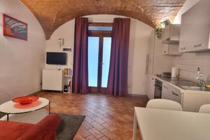 FIRENZE OLTRARNO Bilocale con resede