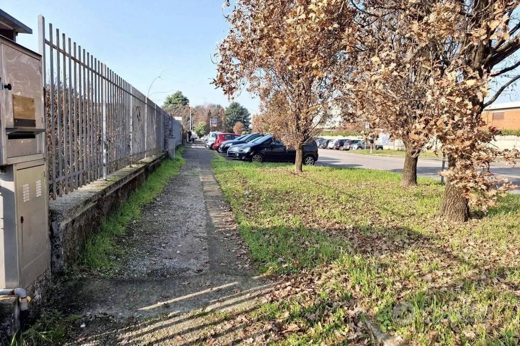 Immobile in asta di 300 m² a Inzago - Vista 3