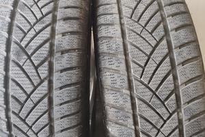 2 gomme termiche 195/60/15 H