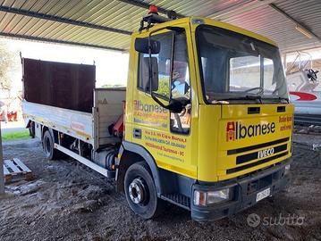 Carro attrezzi Iveco Eurocargo 65 e 12 pedana idr