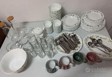 Servizio stoviglie 12 persone 