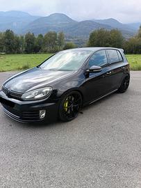 VOLKSWAGEN Golf GTI - 2010