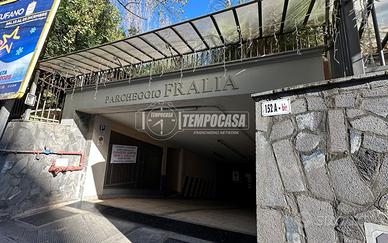 Box a Napoli Via Consalvo 1 locali