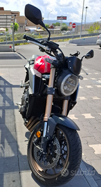 Honda cb650 r