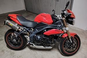 triumph speed triple 1050