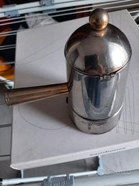 "caffettiera CARMENCITA della Lavazza in acciaio"