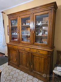 Credenza in arte povera