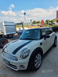 mini cooper D 1.6 (anche per neopatentati)