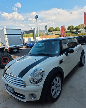 mini cooper D 1.6 (anche per neopatentati)