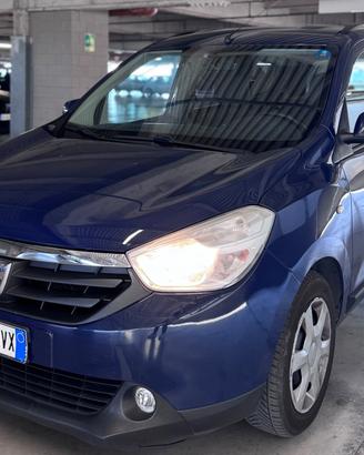 Dacia Lodgy 1.6 8V 85CV 5 posti Lauréate GPL