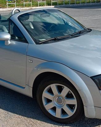 Audi TT MK1