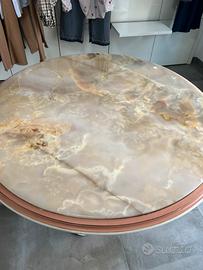 Tavolo in marmo rosa