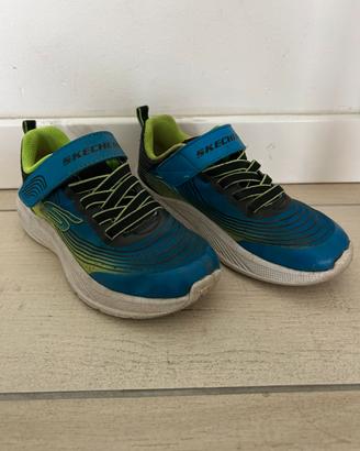 Scarpe Skechers bambino numero 30