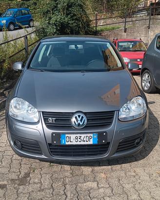 Volkswagen Golf 2.0 TDI DPF 5p. DSG GT Sport