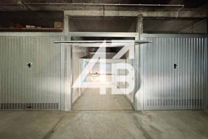 Box / Garage di 14 m² a Trieste