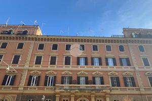 4 LOCALI A ROMA