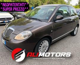 Lancia Ypsilon 1.3 MJT 90 CV Platino