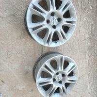 Cerchi in lega originali