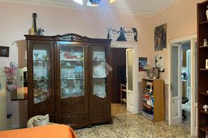 CASA INDIPENDENTE A ORIA