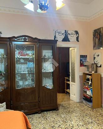 CASA INDIPENDENTE A ORIA