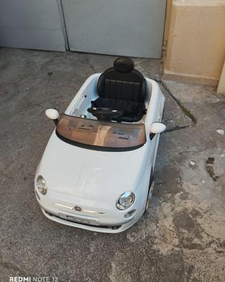 Macchina elettrica per bambini