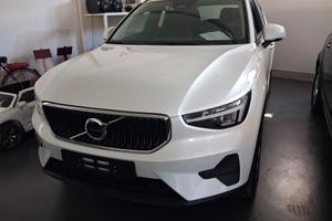 Volvo XC40 B3 automatico Essential